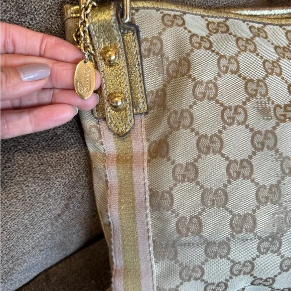 Gucci GG Canvas Metallic Gold Crossbody Bag - Picture 14 of 16